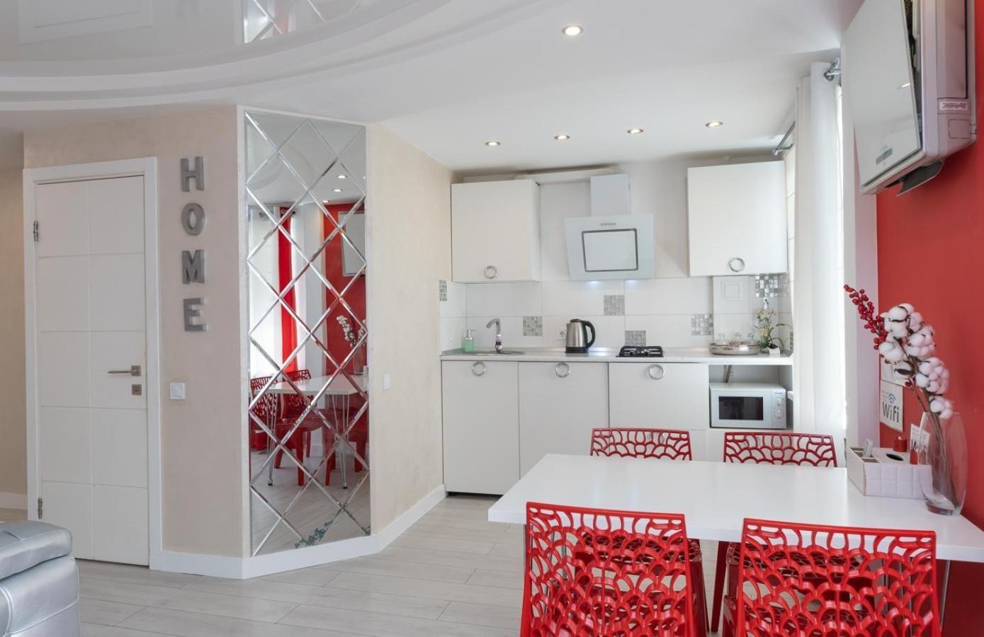 Апартаменти Flat24 On Lesi Ukrainki 3 Київ Екстер'єр фото